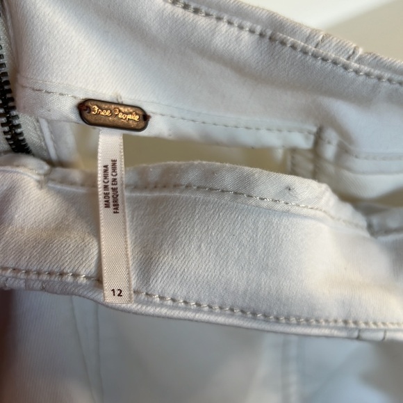 Free People White/ Ivory Mini Skirt - 12 US - Picture 3 of 7